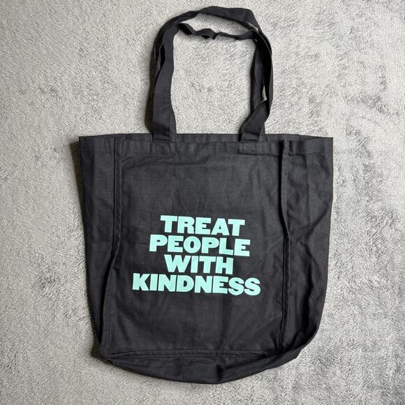 Harry Styles Official Love on Tour Merch Tote Bag Treat People With Kindness - Picture 2 of 5